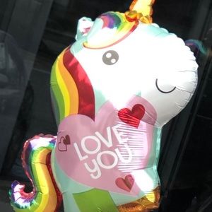 Meet your Posher, Anaya